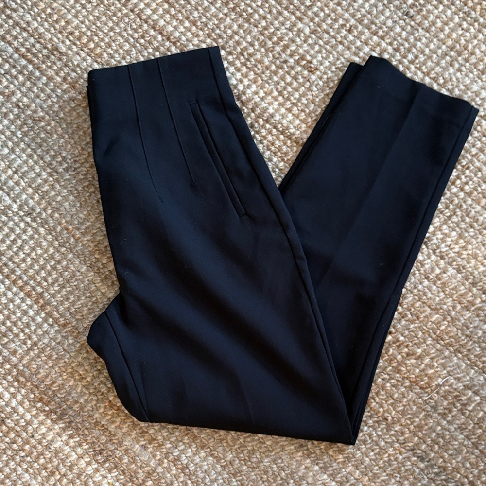Zara Women's Black Cropped Pants